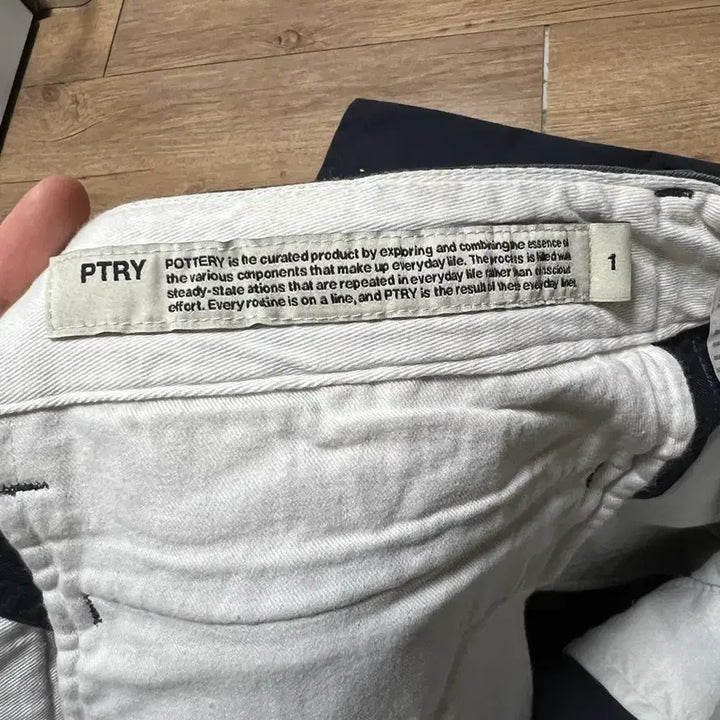 [BUNJANG] Pottery Officer Chino Pants Navy / 포터리 오피서 치노 팬츠 네이비 1