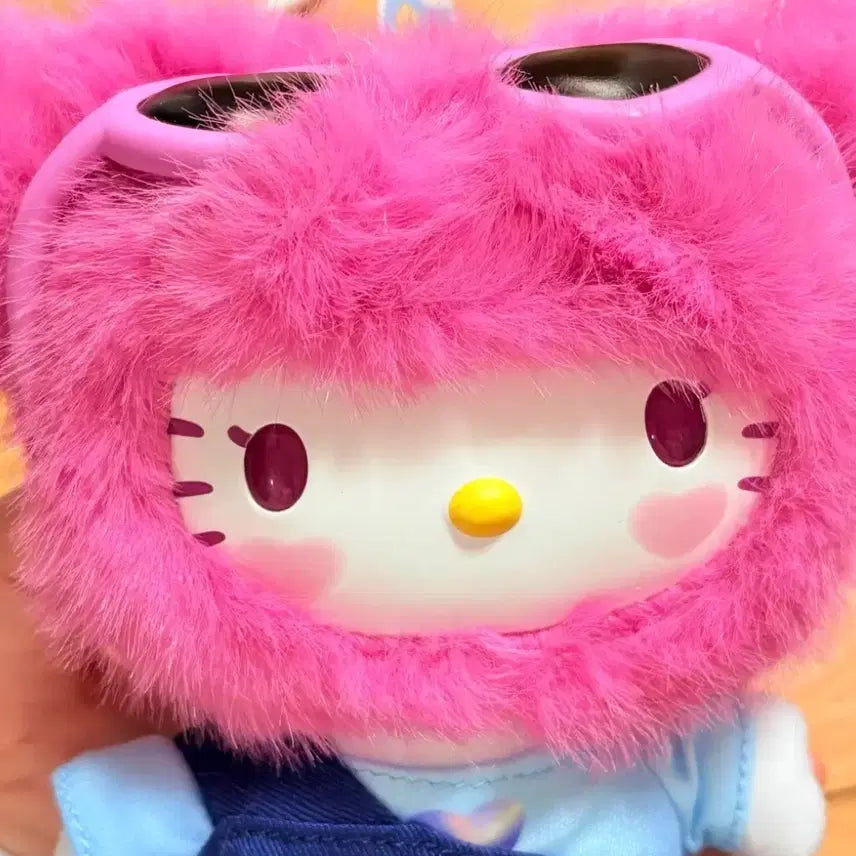 [SOLD OUT] 미니소 탑스타 헬로키티 시크릿 인형