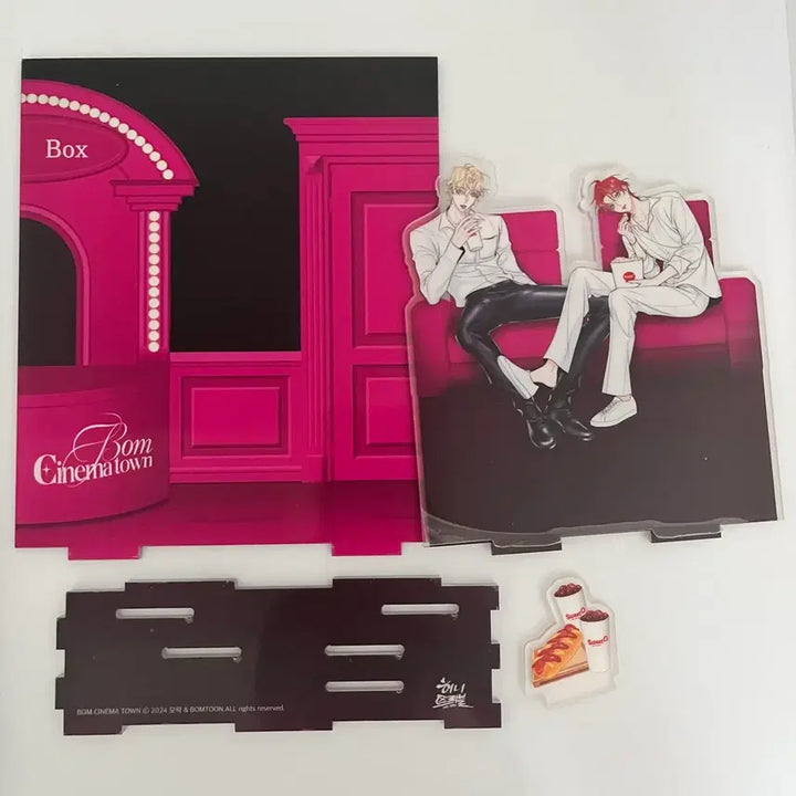 [BUNJANG] Honey Trouble Diorama Acrylic Stand / 겉봉O) 허니트러블 시네마타운 디오라마 아크릴 스탠드