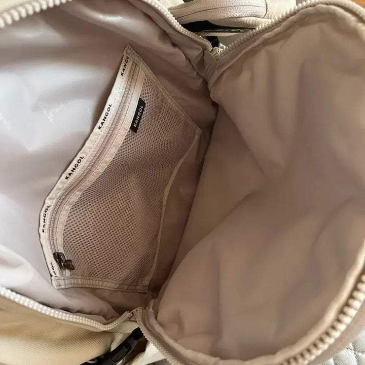 [BUNJANG] Kangol Beige Backpack with Mini Pouch / 캉골 베이지 백팩 + 미니 파우치