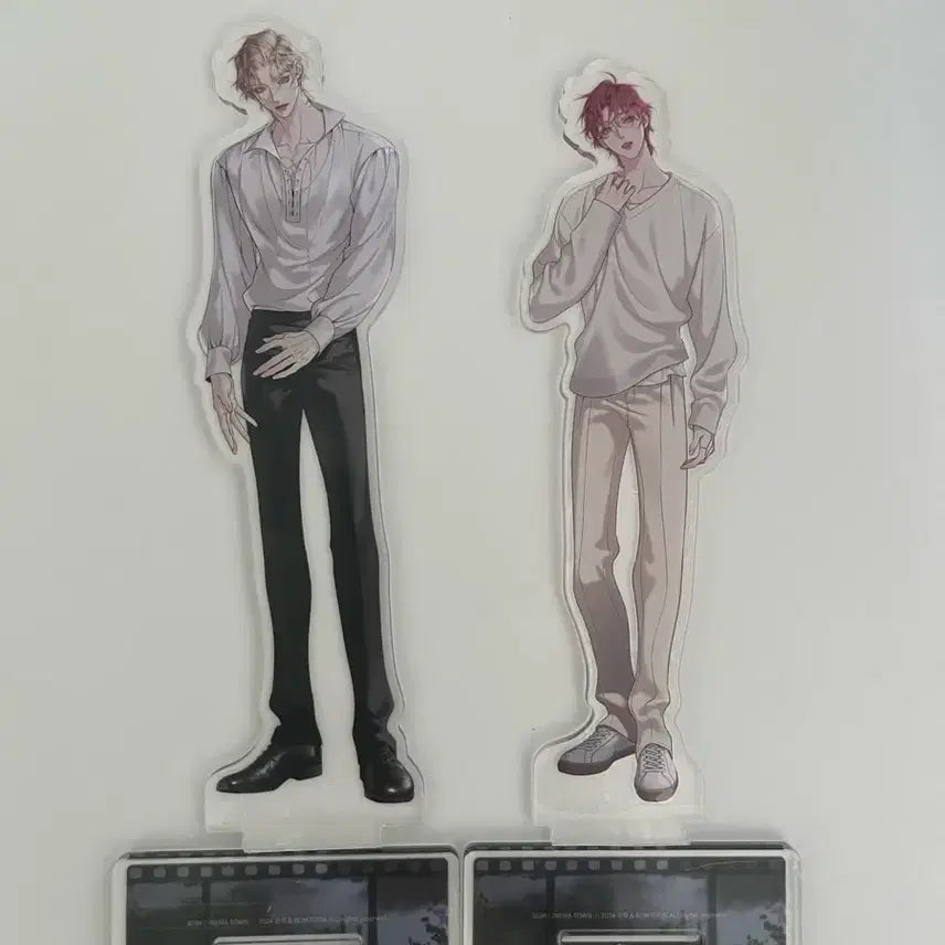 [BUNJANG] Honey Trouble Cinema Town Acrylic Stand / 허니트러블 시네마타운 아크릴 스탠드