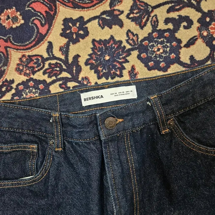 [BUNJANG] BERSHKA Slim Straight Raw Denim Jeans / 버쉬카(BERSHKA) 슬림 스트레이트 생지 데님 28size