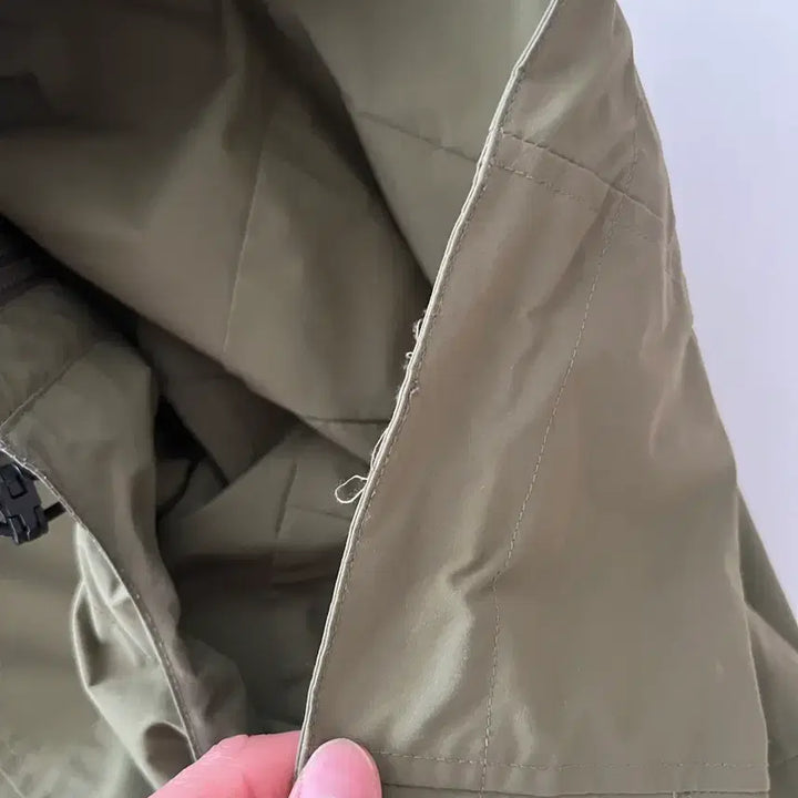 [BUNJANG] Uniform Bridge Windbreaker Jacket / 유니폼브릿지 바람막이 판매합니다.