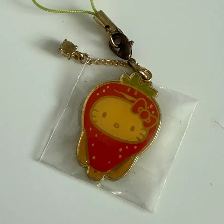 [BUNJANG] Nameko x Hello Kitty Collaboration Keyring / 나메코 x 헬로키티 콜라보 키링
