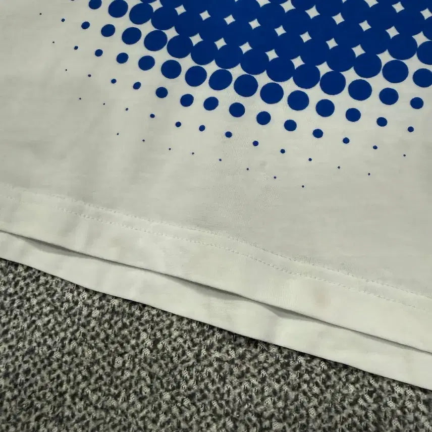 [BUNJANG] Supreme Halftone T-shirt / 2XL 슈프림 Supreme 할프톤 반팔 티셔츠