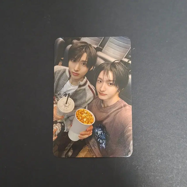 [BUNJANG] Kickflip Joo-wang Unit Photocard / 킥플립 주왕 동화 유닛 포카 롯시 롯데시네마 팝콘 콤보 포토카드 양도