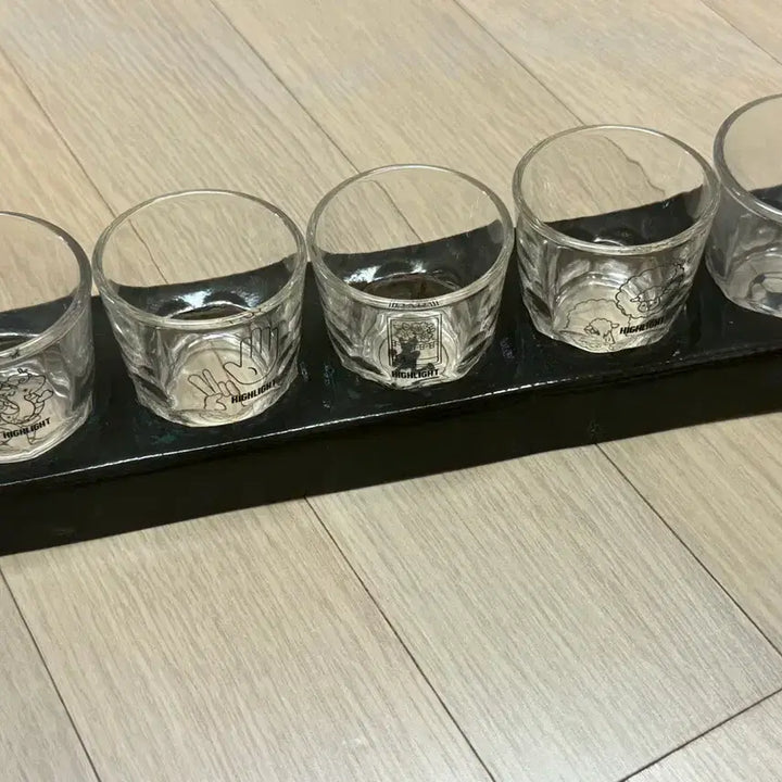 [BUNJANG] Outro MD Highlight Soju Glass Set / 아웃트로 MD 하이라이트 소주잔 세트