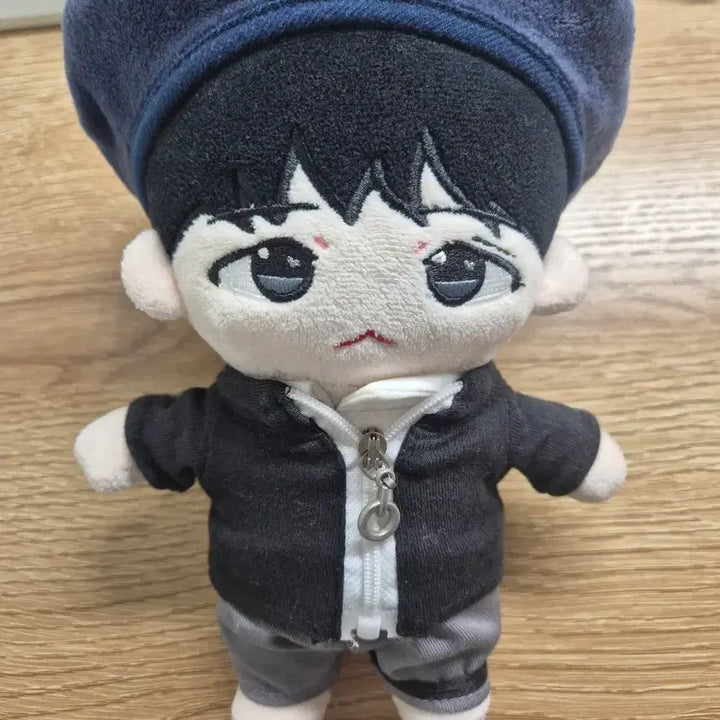 [BUNJANG] BTS Suga 20cm Doll / 방탄 슈가 20cm 인형