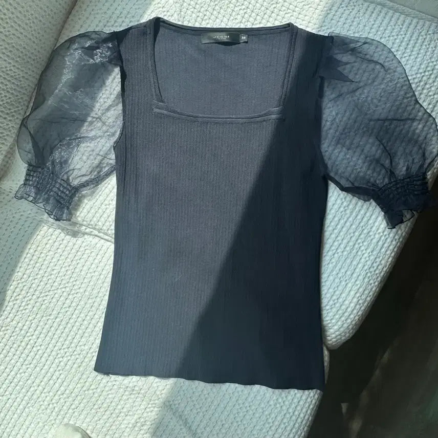 [BUNJANG] Jessi New York Puff Sleeve T-shirt Navy / 제시뉴욕 퍼프 샤 소매 티 네이비55