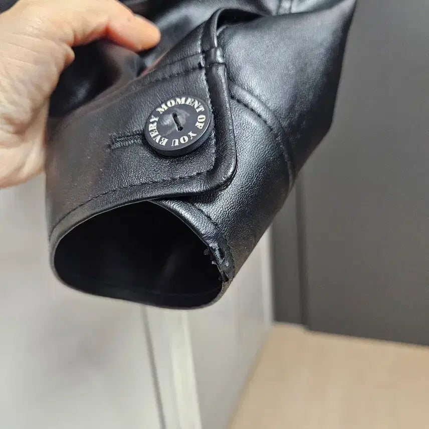 [BUNJANG] CC Collect Faux Leather Jacket / CC collect 블랙 인조 가죽 페이크레더 자켓