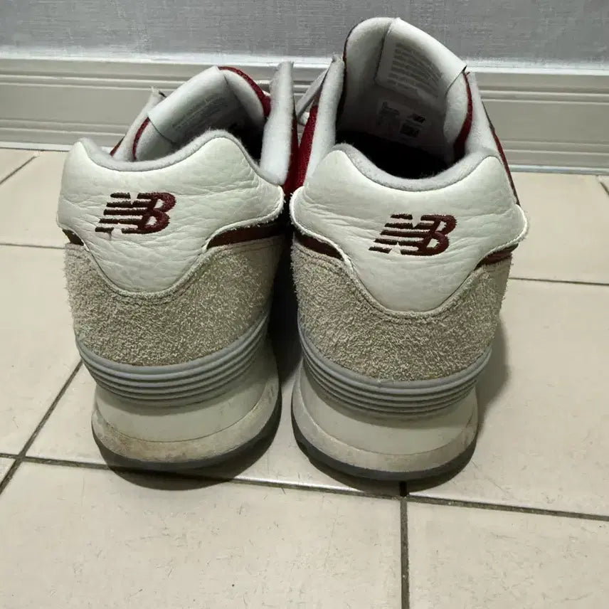 [BUNJANG] New Balance 574 Heritage Red Sneakers / 뉴발란스 574 헤리티지 레드