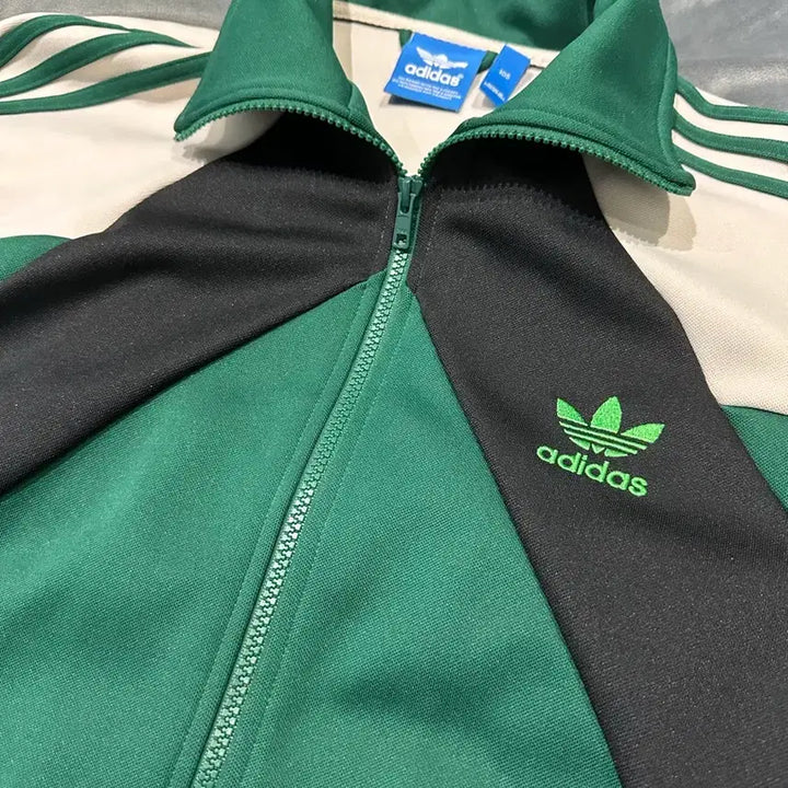 [BUNJANG] Adidas Tri-Stripe Track Top Jacket / 아디다스 져지 삼선 트랙탑 105