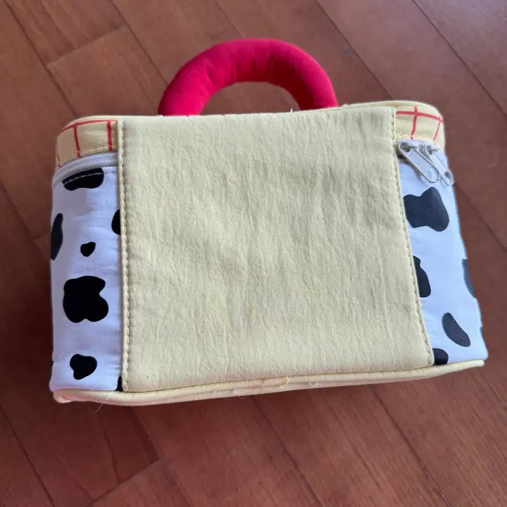 [SOLD OUT] 짱구는 못말려 파우지 가방