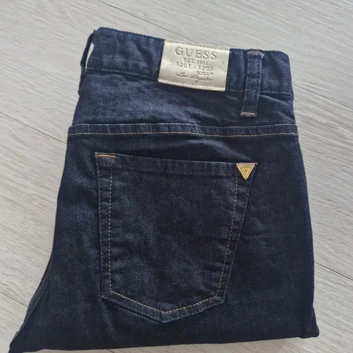 [BUNJANG] Guess Denim Jeans / 게스 데님 청바지