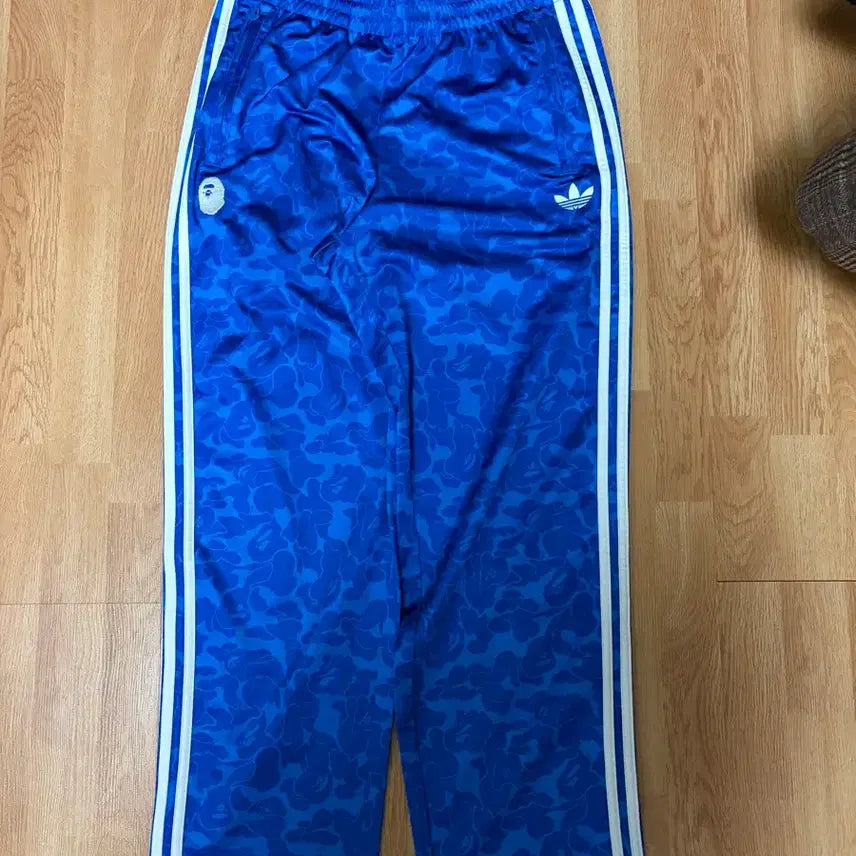 [BUNJANG] Adidas Bape Track Pants / 아디다스 베이프 트랙팬츠