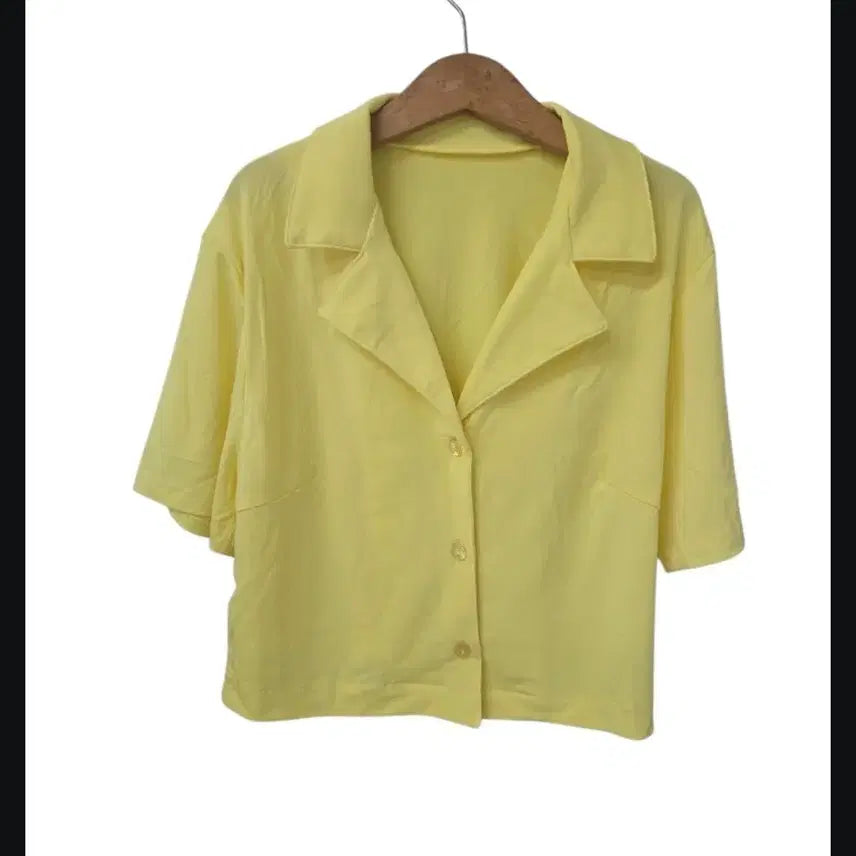 [BUNJANG] Yellow Crop Collar T-shirt / 옐로우 크롭 반팔 카라 티셔츠