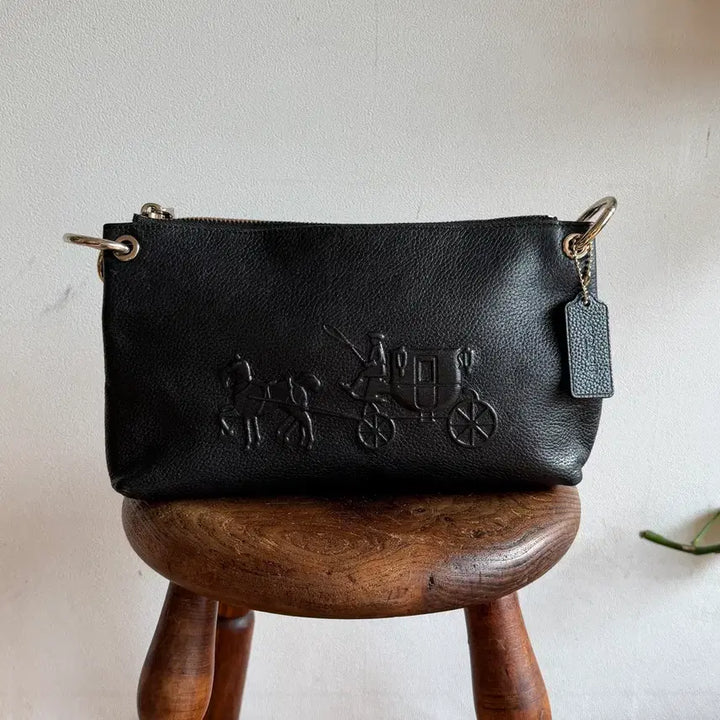 [SOLD OUT] Coach 코치 레더 숄더백
