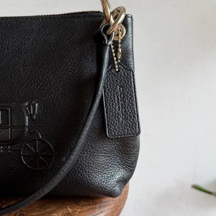 [SOLD OUT] Coach 코치 레더 숄더백