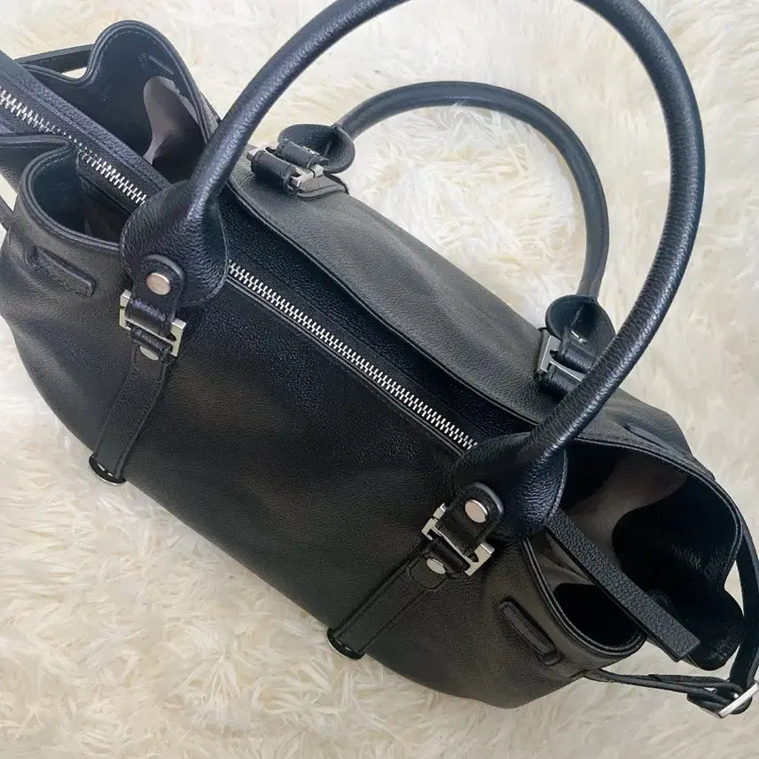 [BUNJANG] Ahni Ruskin Tote Bag / (급처) 아니 토트백 ahni Ruskin tote bag