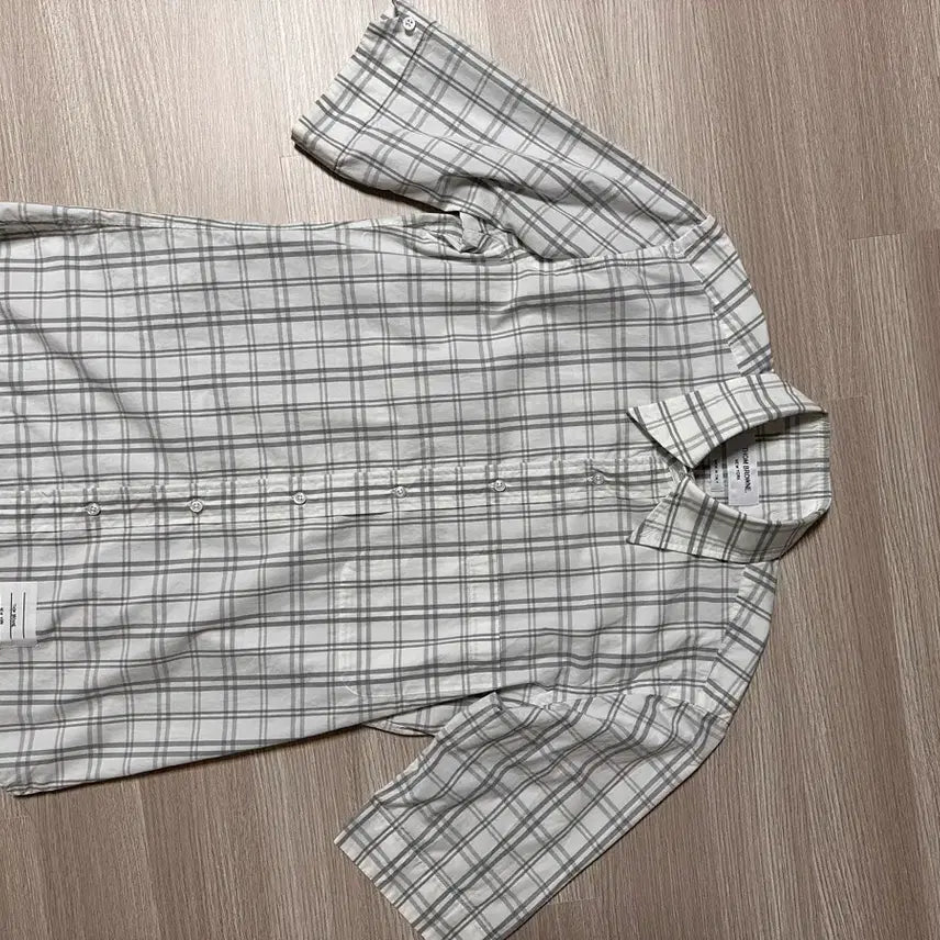 [SOLD OUT] 톰브라운 포플린 셔츠 팝니다.