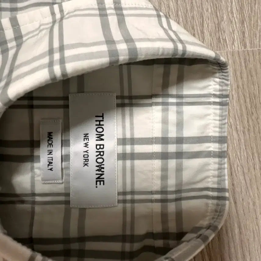 [SOLD OUT] 톰브라운 포플린 셔츠 팝니다.