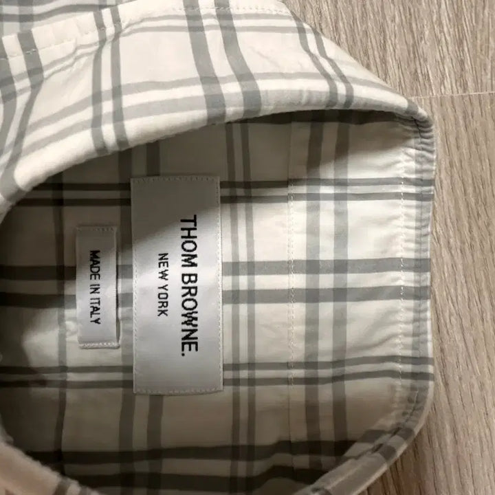 [SOLD OUT] 톰브라운 포플린 셔츠 팝니다.