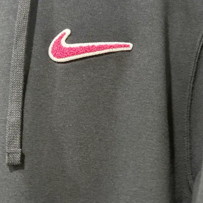[BUNJANG] Nike Black Hooded Sweatshirt with Pink Swoosh Logo / 나이키 후드