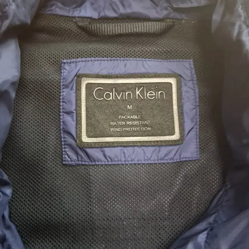 [BUNJANG] Calvin Klein Navy Windbreaker Jacket / 캘빈클라인 CK 네이비 바람막이 자켓