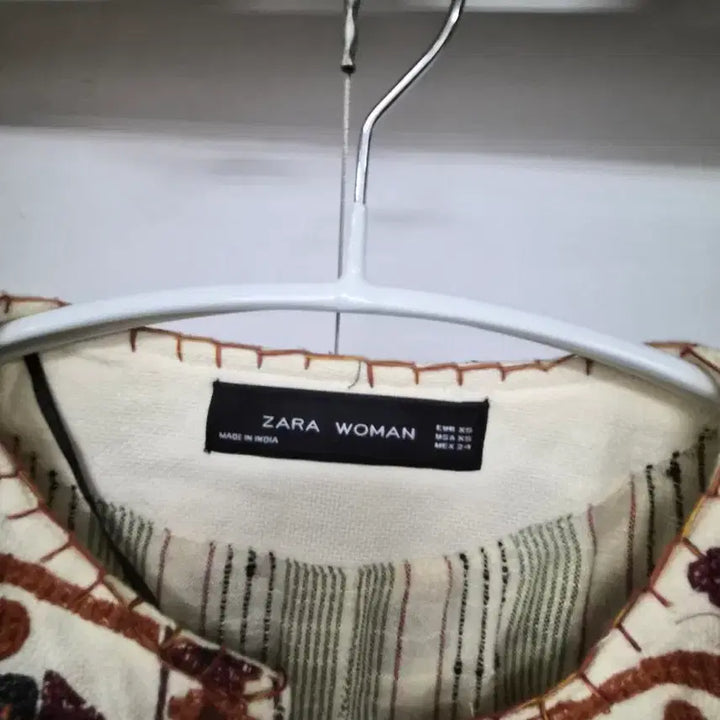 [BUNJANG] Zara Ethnic Embroidered Cotton Jacket / 자라 에스닉 자수 가디건 면자켓