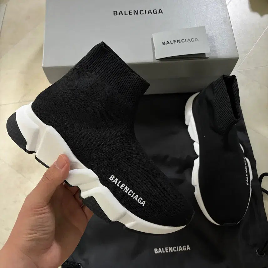 [BUNJANG] Balenciaga Speed Trainer Black White Sneakers / [새상품]발렌시아가 스피드 트레이너 블랙 화이트