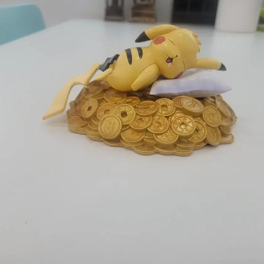 [SOLD OUT] 사쿠라스튜디오 피카츄 피규어