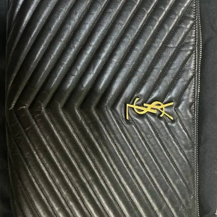 [BUNJANG] Saint Laurent YSL Monogram Clutch / 생로랑 YSL 모노그램 클러치 블랙(보증서 유)