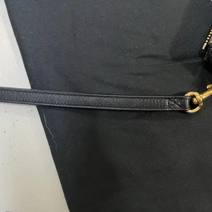 [BUNJANG] Saint Laurent YSL Monogram Clutch / 생로랑 YSL 모노그램 클러치 블랙(보증서 유)