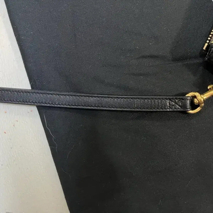 [BUNJANG] Saint Laurent YSL Monogram Clutch / 생로랑 YSL 모노그램 클러치 블랙(보증서 유)