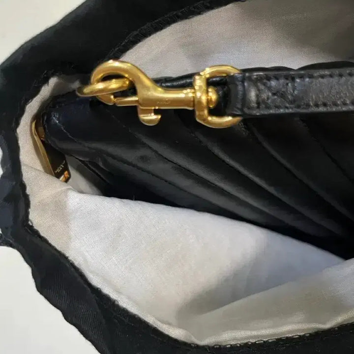 [BUNJANG] Saint Laurent YSL Monogram Clutch / 생로랑 YSL 모노그램 클러치 블랙(보증서 유)