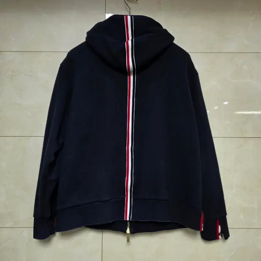 [BUNJANG] Thom Browne Tricolor Stripe Hoodie Jacket / {클로젯}[5]톰브라운 백삼선 후드집업