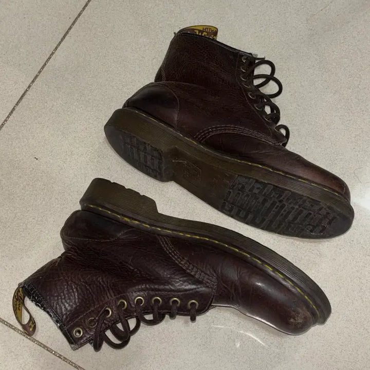 [BUNJANG] Dr. Martens 1460 8-Hole Brown Boots / [260] 닥터마틴 1460 8훌 브라운 워커 부츠
