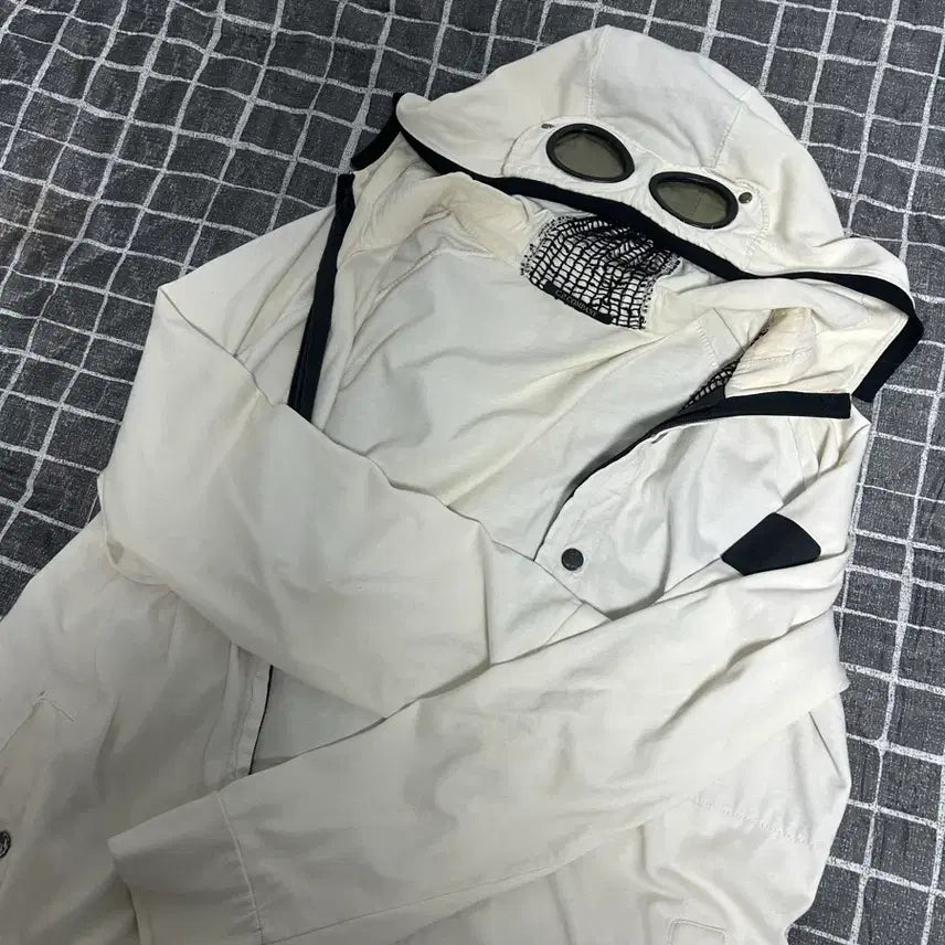 [BUNJANG] CP Company Hoodie Zip-up / Cp 컴퍼니 후드집업