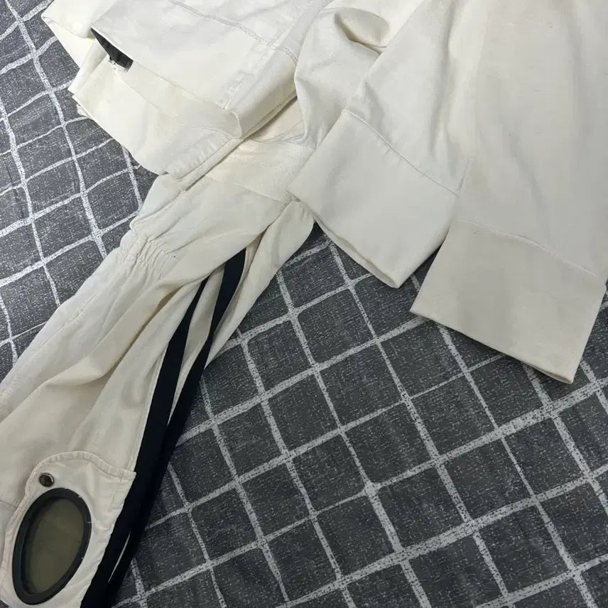 [BUNJANG] CP Company Hoodie Zip-up / Cp 컴퍼니 후드집업