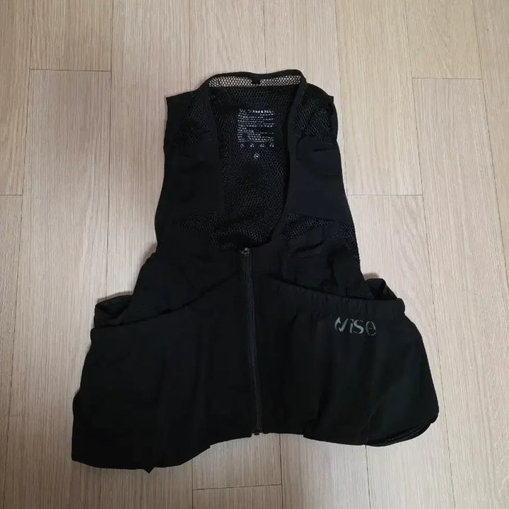 [BUNJANG] WISE Sherpa Max T4 Running Vest (Black) / WISE 러닝 베스트 쉐르파 맥스 T4