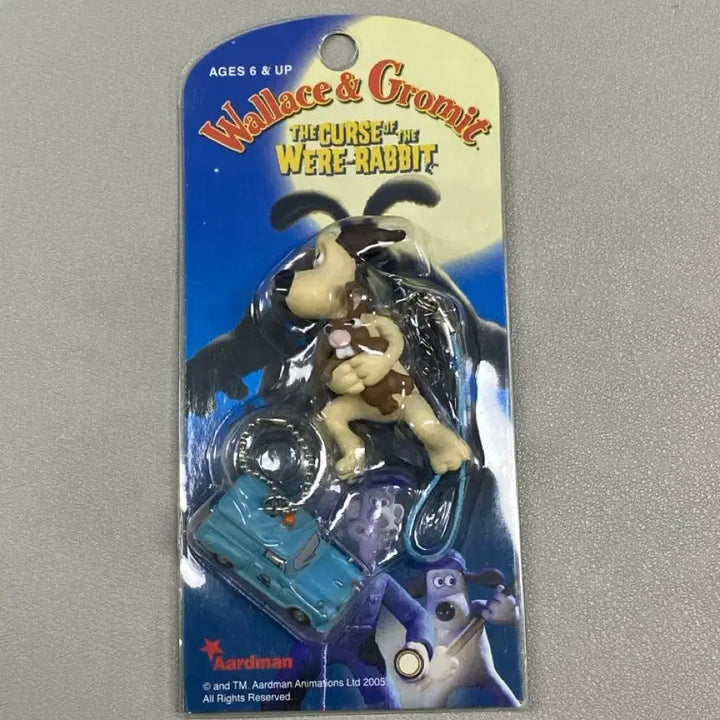 [BUNJANG] Wallace and Gromit Rabbit Run Keyring / 월레스와그로밋 토끼안고튀어 키링