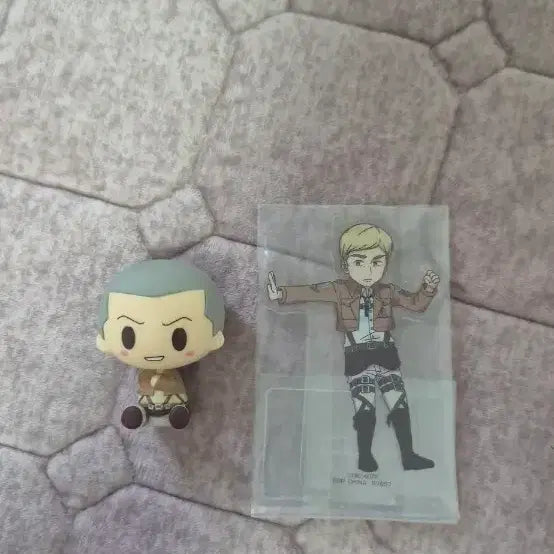 [BUNJANG] Attack on Titan Erwin Connie Acrylic Stand Figure / 진격의 거인 엘빈 코니 아크릴 스탠드 피규어 제일복권