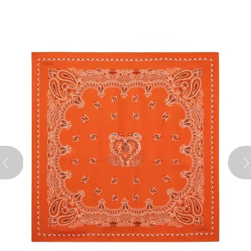 [BUNJANG] Barneys New York 26SS Silk Studded Scarf / 새상품)바니스뉴욕 26SS 실크 스터드 스카프