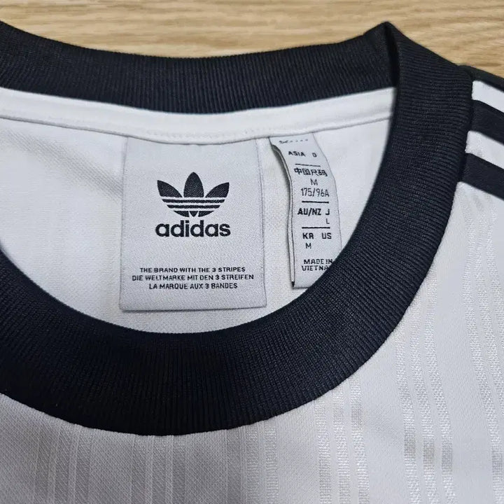 [BUNJANG] Adidas Adicolor Poly Short Sleeve T-Shirt / 아디다스 아디컬러 폴리 반팔 티셔츠