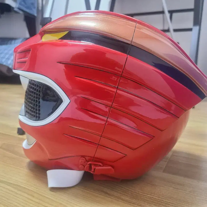 [BUNJANG] Power Rangers Jungle Force GaoRed Helmet and Suit Set / 정글포스 파워레인저 애니멀 포스 가오렌쟈 정글 레드 가오 레드