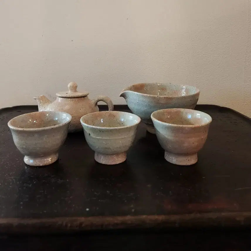 [BUNJANG] Unknown Artist Buncheong Honghwa 3-Person Tea Set / 작가작품 분청 홍화 3인 다기세트 "찻자리에 피어난 복사꽃"