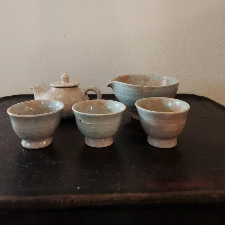 [BUNJANG] Unknown Artist Buncheong Honghwa 3-Person Tea Set / 작가작품 분청 홍화 3인 다기세트 "찻자리에 피어난 복사꽃"