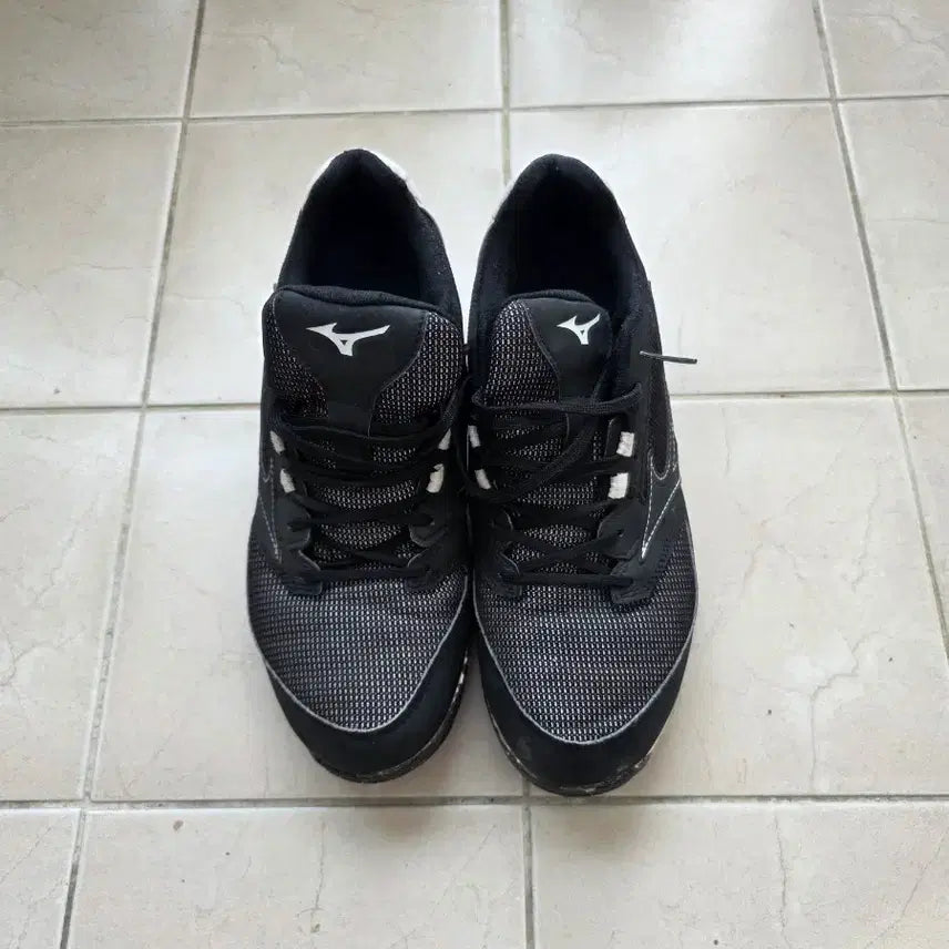 [BUNJANG] Mizuno Baseball Artificial Turf Shoes Size 265mm (Heo Kyung-min Order) / 허경민 오더. 미즈노 야구 인조잔디화 265미리 판매합니다.