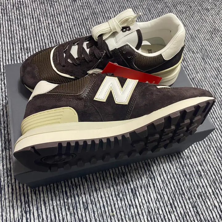 [BUNJANG] New Balance 574 Legacy Brown Sneakers / 뉴발란스 574 레거시 브라운 (260)