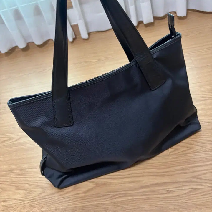 [SOLD OUT] 이세이미야케 im product 가죽 레더 토트백